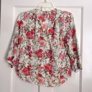Floral blouse women’s small